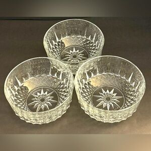 ARCOROC Crystal Clear Glass Fruit/ Dessert Bowls 
Set Of 3